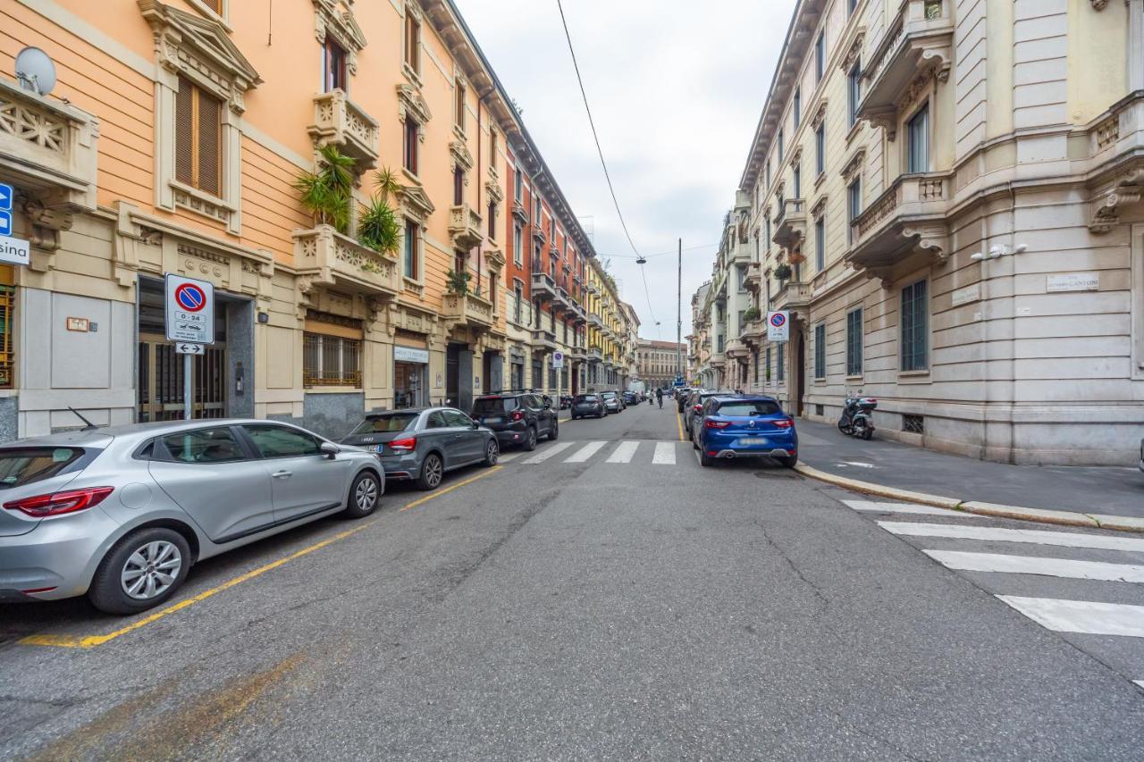 Cozy Apt - Corso Vercelli & Conciliazione M1 Appartement Milaan