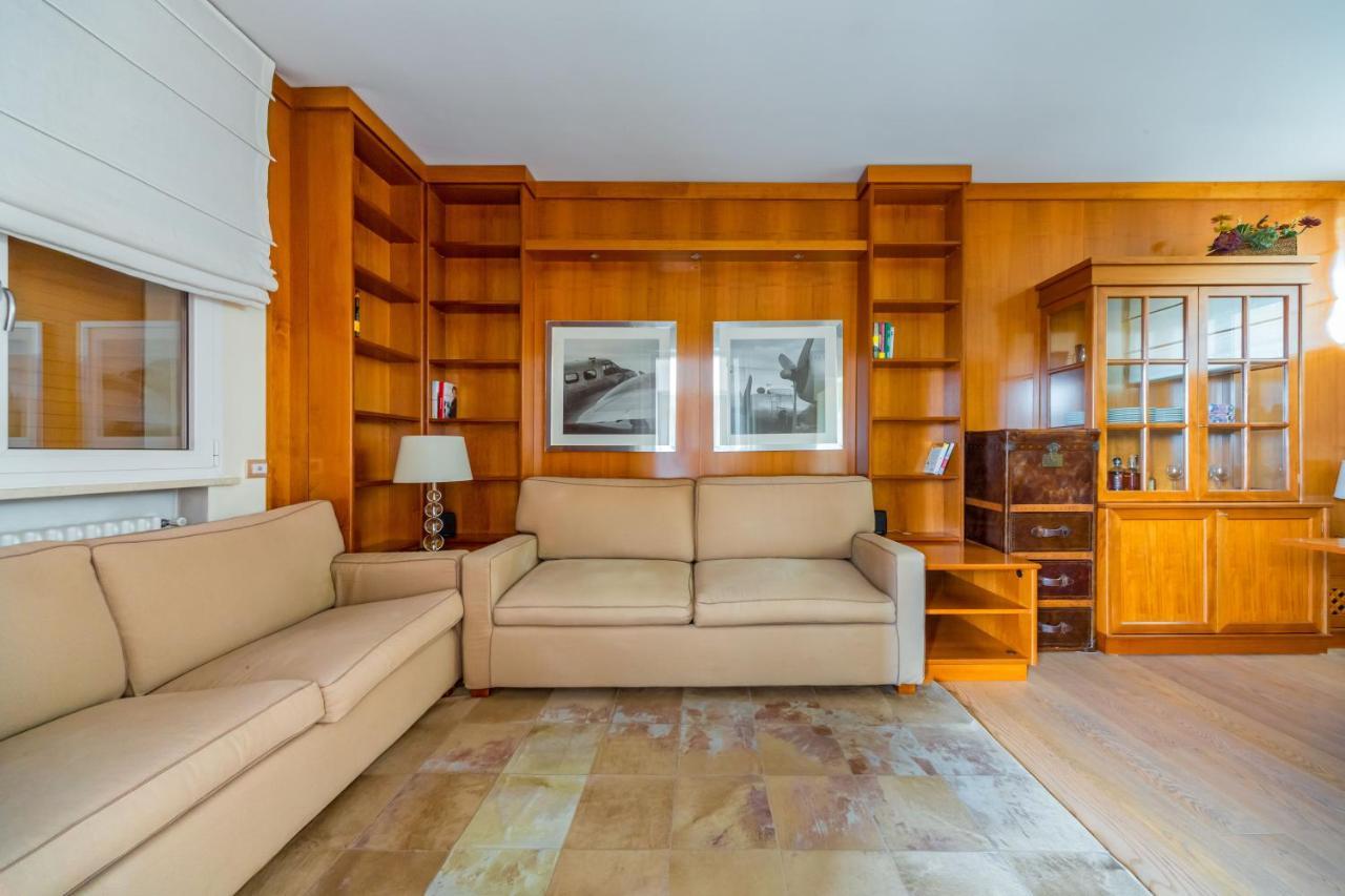 Appartement Cozy Apt - Corso Vercelli & Conciliazione M1